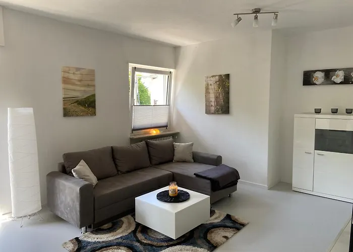 Mayer Neven アパート *