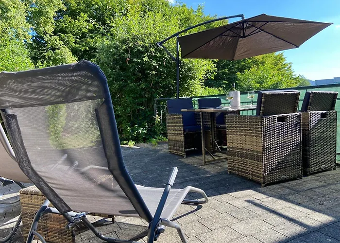 Mayer Neven ダーン